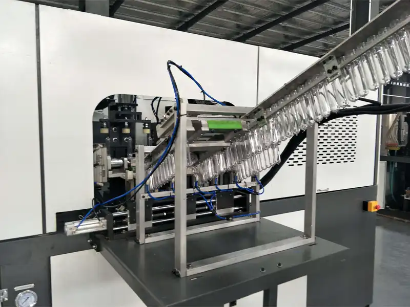 water bottle blow molding machine